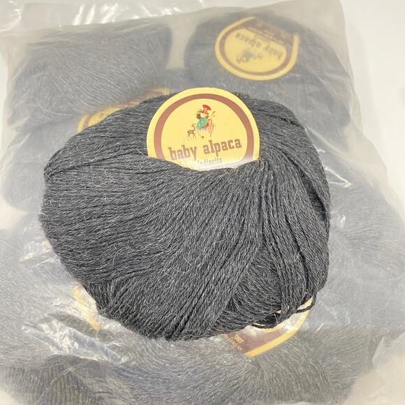 100% Baby Alpaca Yarn Lot of 10 Skeins Fingering Superfine Wt Dk Charcoal 50g Ea - Picture 6 of 6